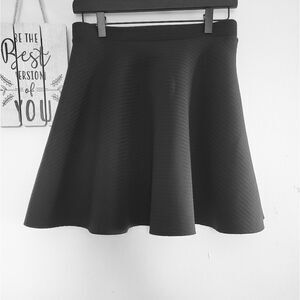 Women's Poetry Black Mini Pull On Skirt Size Medium